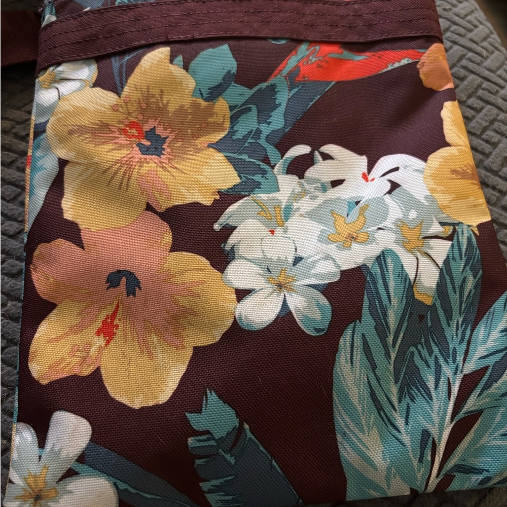 Dakine Floral Crossbody Bag - Multicolor